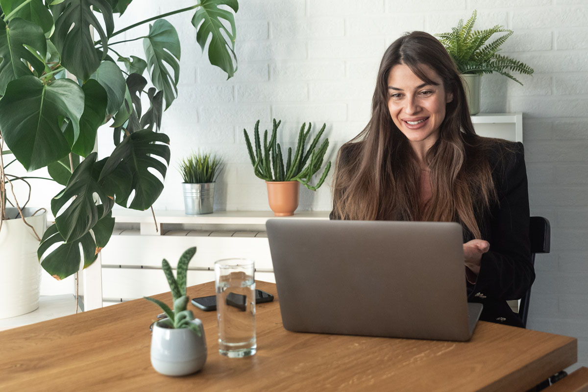 Psychology patient in a telehealth appointment with Ethne Hannan